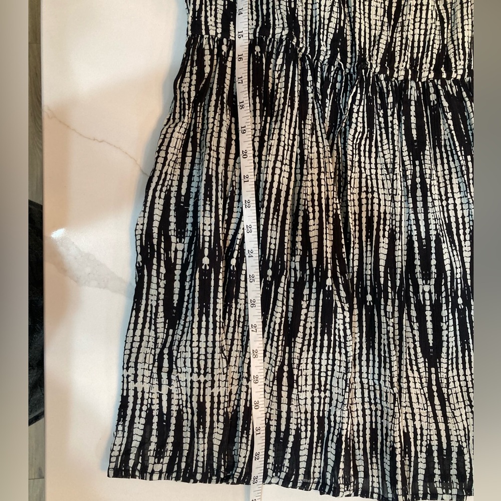 Olivia James Chic Monochrome Long Sleeve Dress NWT - Picture 5 of 7